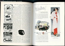 Load image into Gallery viewer, New Yorker magazine July 5 1947 Wall Street NYC canyon deserted golf tennis FINE

